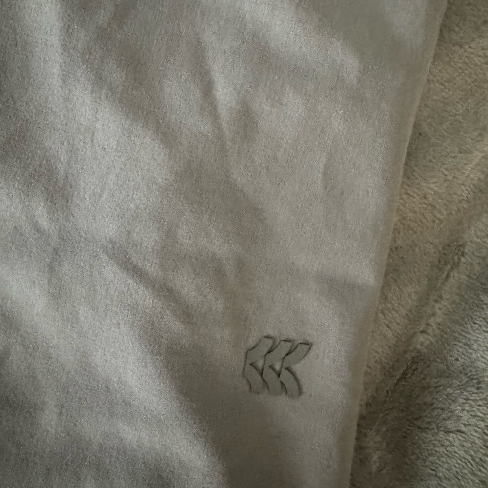 All in Motion Women's Light Gray Ankle Pants - Picture 3 of 4